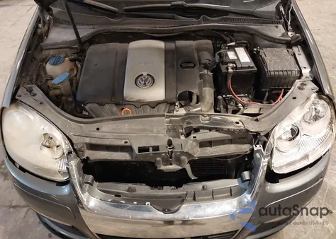 2007 Volkswagen Jetta Wolfsburg Edition z USA, uszkodzony, nr VIN 3VWEF71K37M162741